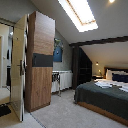 Urban Lodge Belgrado Buitenkant foto