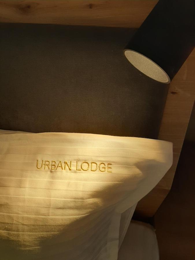 Urban Lodge Belgrado Buitenkant foto