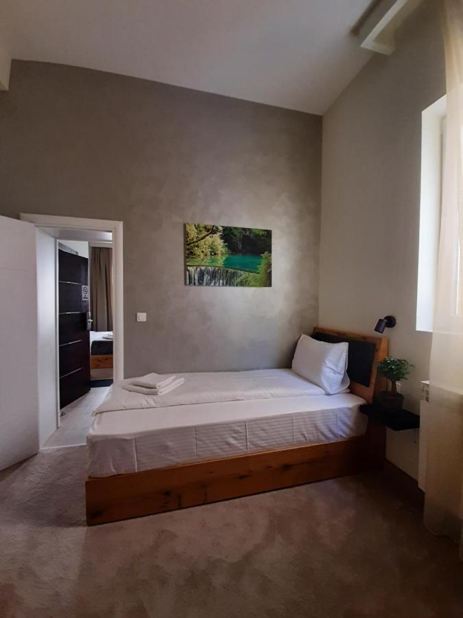 Urban Lodge Belgrado Buitenkant foto